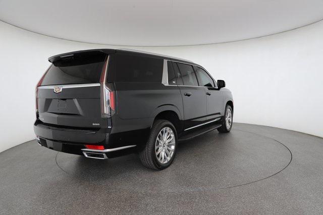 used 2022 Cadillac Escalade ESV car, priced at $54,172