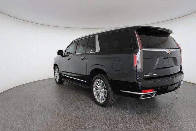 used 2022 Cadillac Escalade ESV car, priced at $54,172