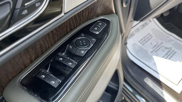 used 2022 Lincoln Navigator car, priced at $57,066