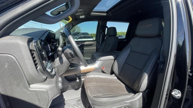 used 2024 Chevrolet Silverado 2500 car, priced at $69,201