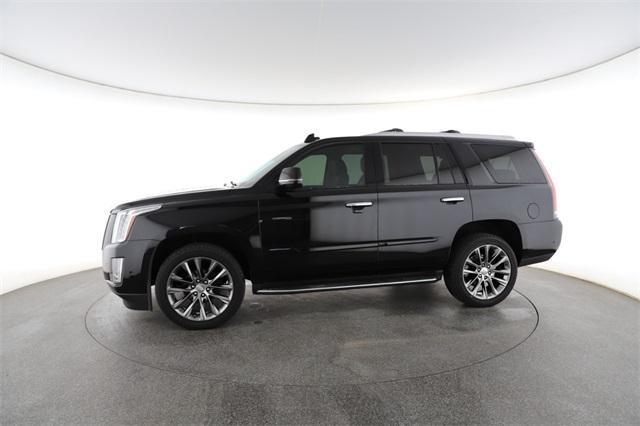 used 2020 Cadillac Escalade car, priced at $33,162