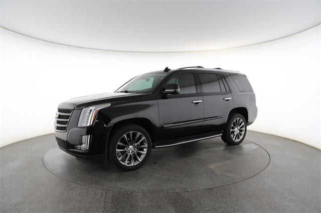 used 2020 Cadillac Escalade car, priced at $33,162