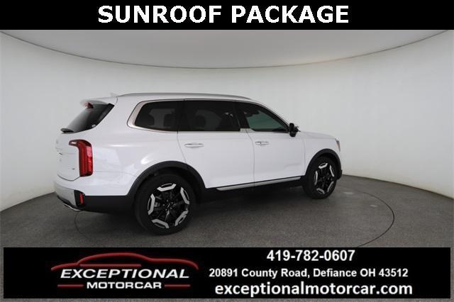 used 2023 Kia Telluride car, priced at $33,093