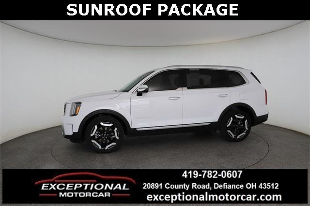 used 2023 Kia Telluride car, priced at $33,093