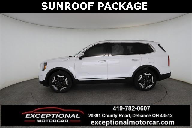 used 2023 Kia Telluride car, priced at $33,093