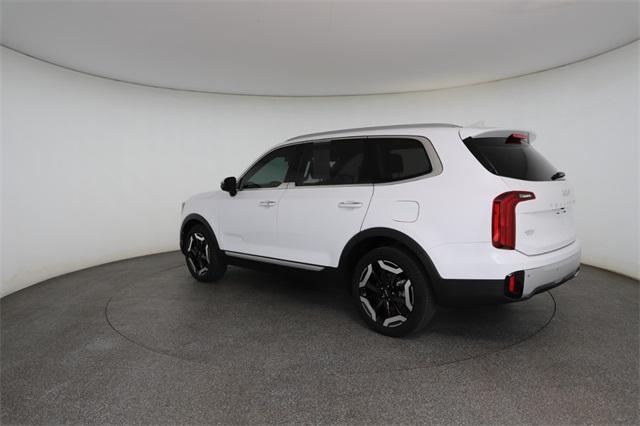 used 2023 Kia Telluride car, priced at $33,093
