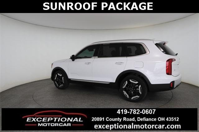 used 2023 Kia Telluride car, priced at $33,093