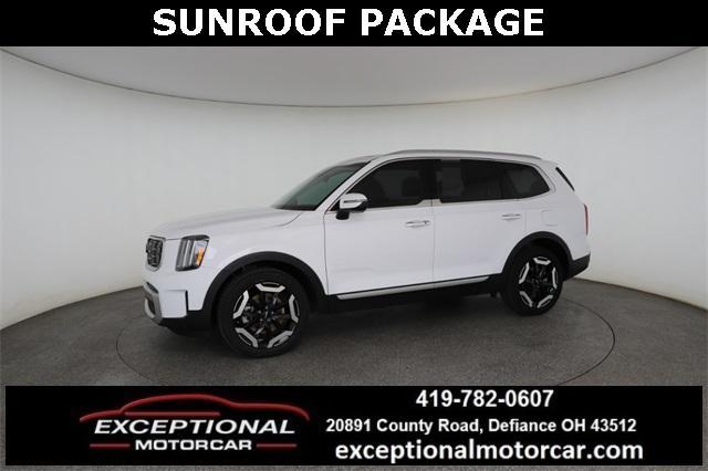 used 2023 Kia Telluride car, priced at $33,093