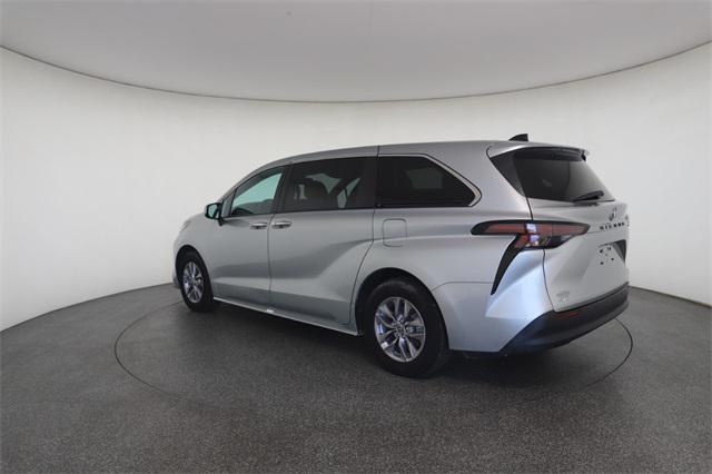 used 2023 Toyota Sienna car, priced at $38,093