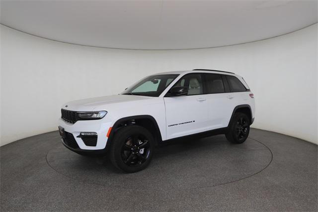 used 2023 Jeep Grand Cherokee car, priced at $28,046