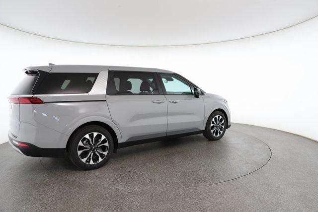 used 2024 Kia Carnival car, priced at $36,500
