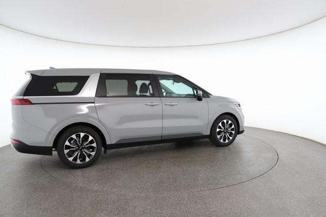 used 2024 Kia Carnival car, priced at $36,500