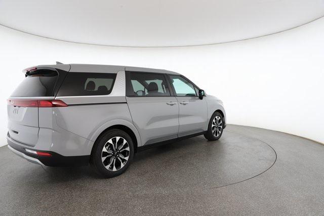 used 2024 Kia Carnival car, priced at $36,500