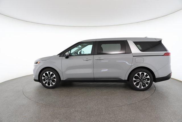 used 2024 Kia Carnival car, priced at $36,500