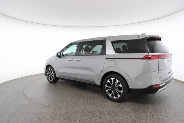 used 2024 Kia Carnival car, priced at $36,500