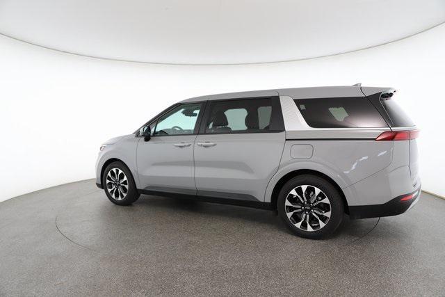 used 2024 Kia Carnival car, priced at $36,500
