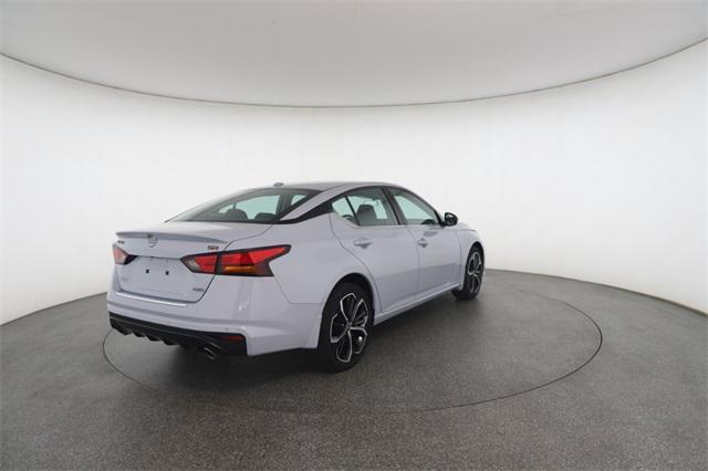 used 2023 Nissan Altima car, priced at $21,682
