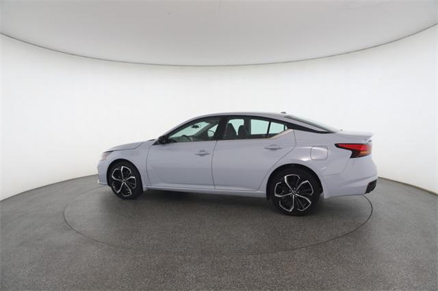 used 2023 Nissan Altima car, priced at $21,682