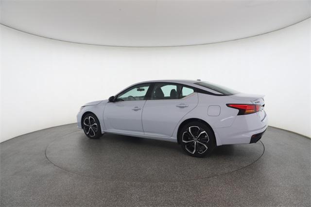 used 2023 Nissan Altima car, priced at $21,682