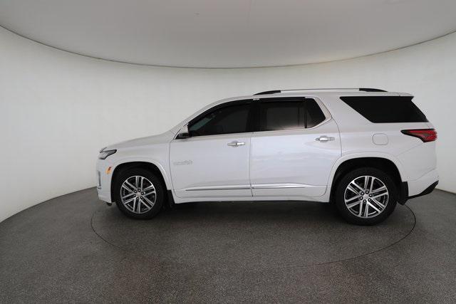 used 2024 Chevrolet Traverse car, priced at $43,248