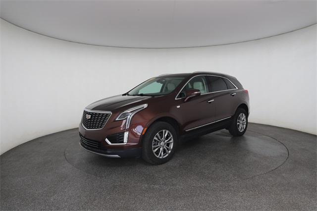 used 2022 Cadillac XT5 car, priced at $28,099