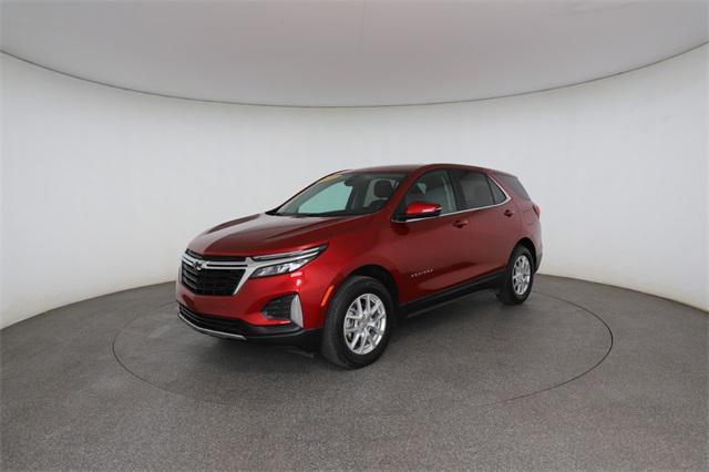 used 2022 Chevrolet Equinox car, priced at $21,594