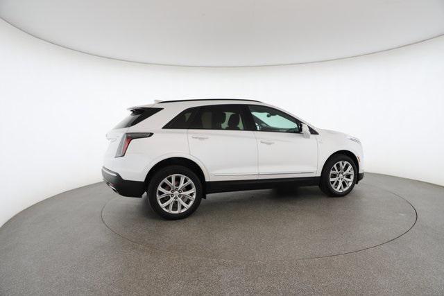 used 2021 Cadillac XT5 car, priced at $29,695
