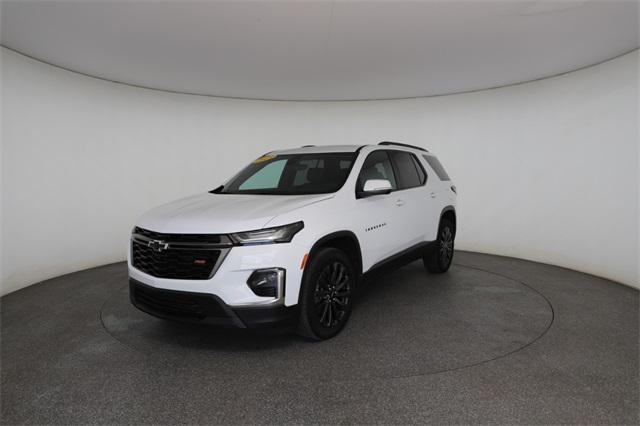 used 2023 Chevrolet Traverse car, priced at $39,999