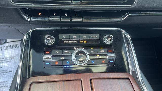 used 2022 Lincoln Navigator car, priced at $47,995