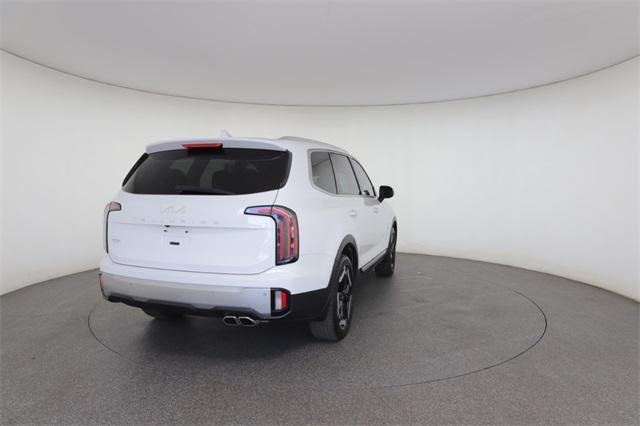 used 2023 Kia Telluride car, priced at $33,597