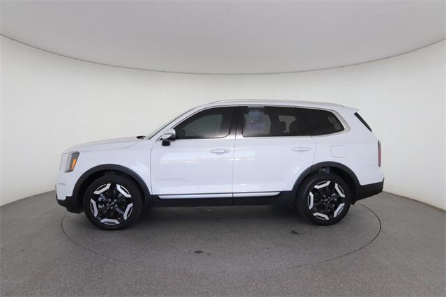 used 2023 Kia Telluride car, priced at $33,597