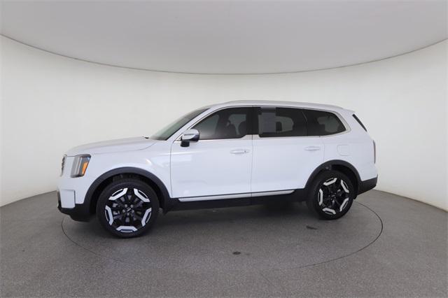 used 2023 Kia Telluride car, priced at $33,597