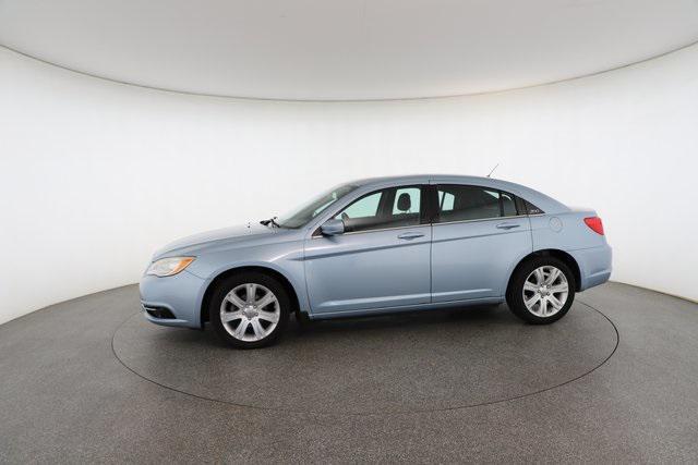 used 2012 Chrysler 200 car, priced at $4,000