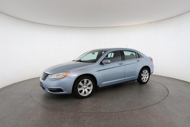 used 2012 Chrysler 200 car, priced at $4,000