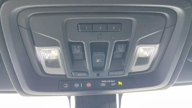 used 2022 GMC Sierra 2500 car, priced at $57,028