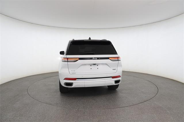 used 2022 Jeep Grand Cherokee car, priced at $34,326