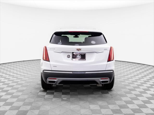 new 2025 Cadillac XT5 car, priced at $55,425