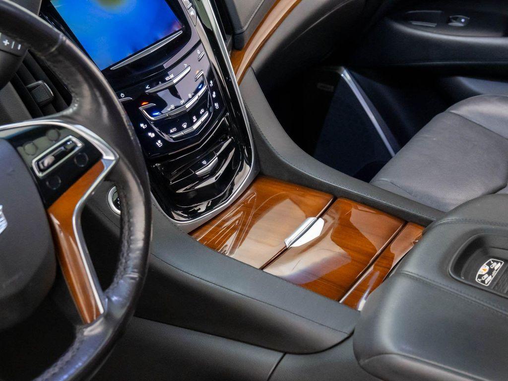 used 2020 Cadillac Escalade car, priced at $35,581