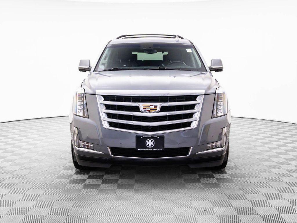 used 2020 Cadillac Escalade car, priced at $35,581