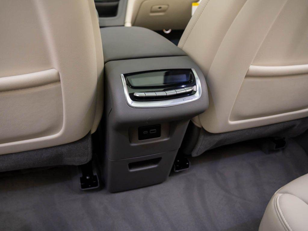 new 2025 Cadillac XT6 car, priced at $59,000