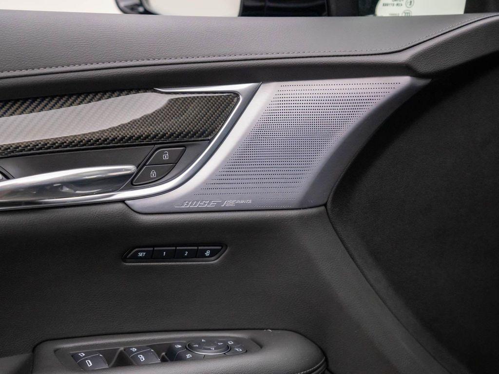 new 2025 Cadillac XT6 car, priced at $61,940