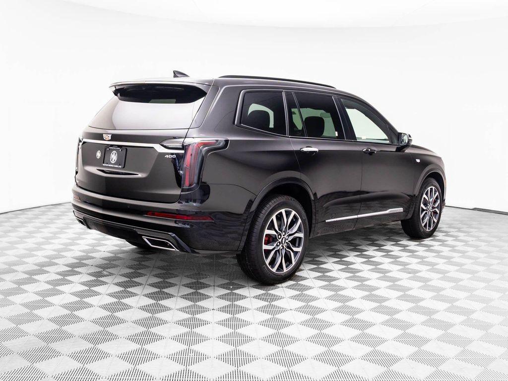 new 2025 Cadillac XT6 car, priced at $61,940