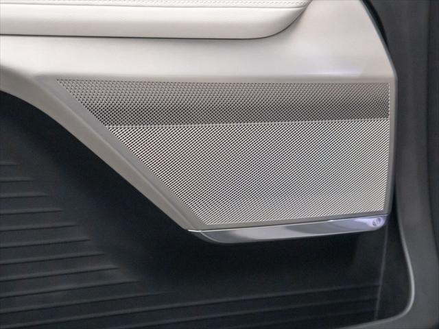 new 2026 Cadillac VISTIQ car, priced at $81,365