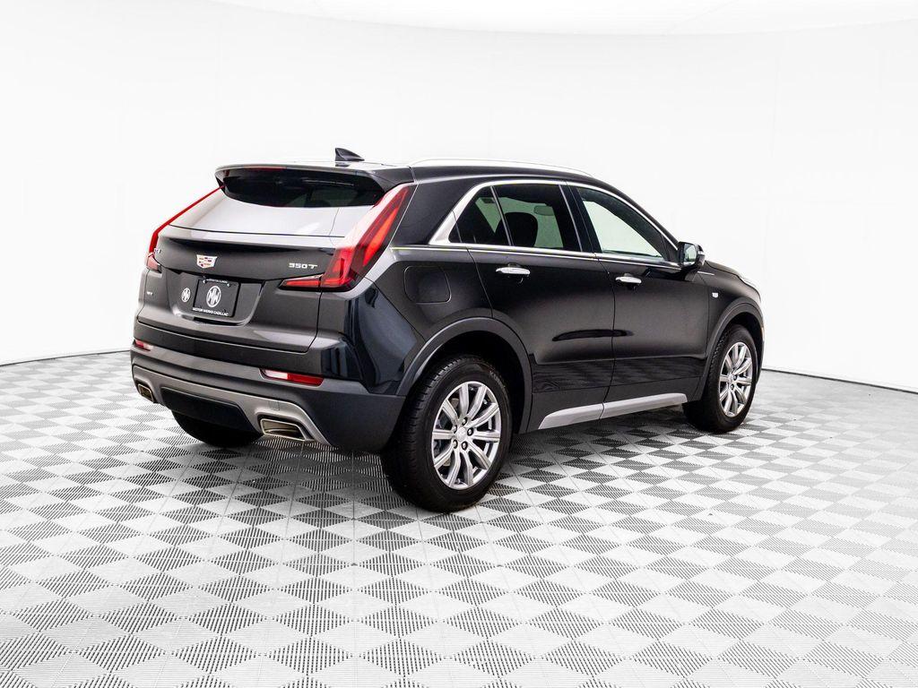 used 2023 Cadillac XT4 car, priced at $29,001