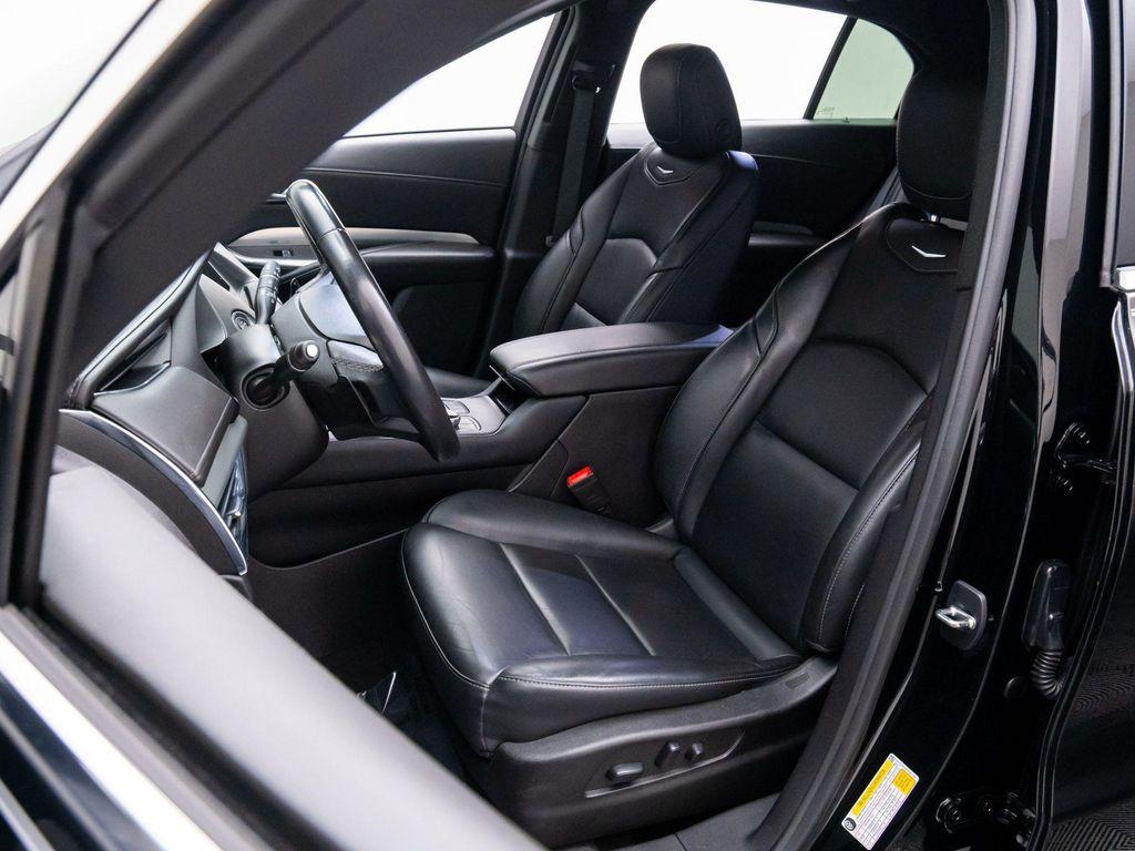 used 2023 Cadillac XT4 car, priced at $29,001