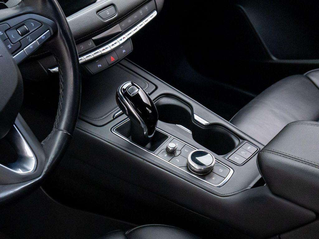 used 2023 Cadillac XT4 car, priced at $29,001