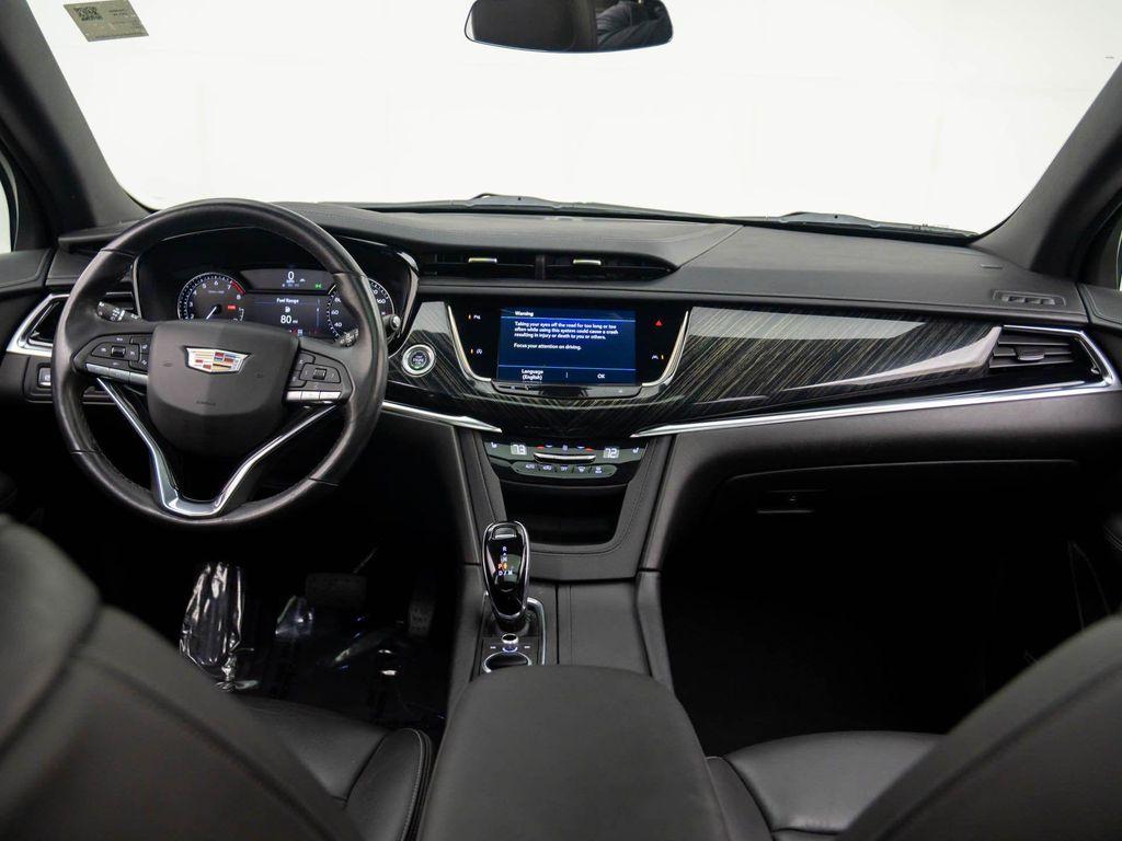 used 2022 Cadillac XT6 car, priced at $38,000