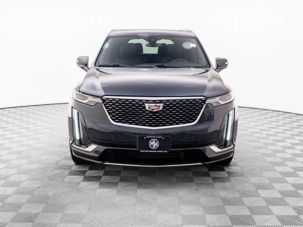 used 2022 Cadillac XT6 car, priced at $38,000