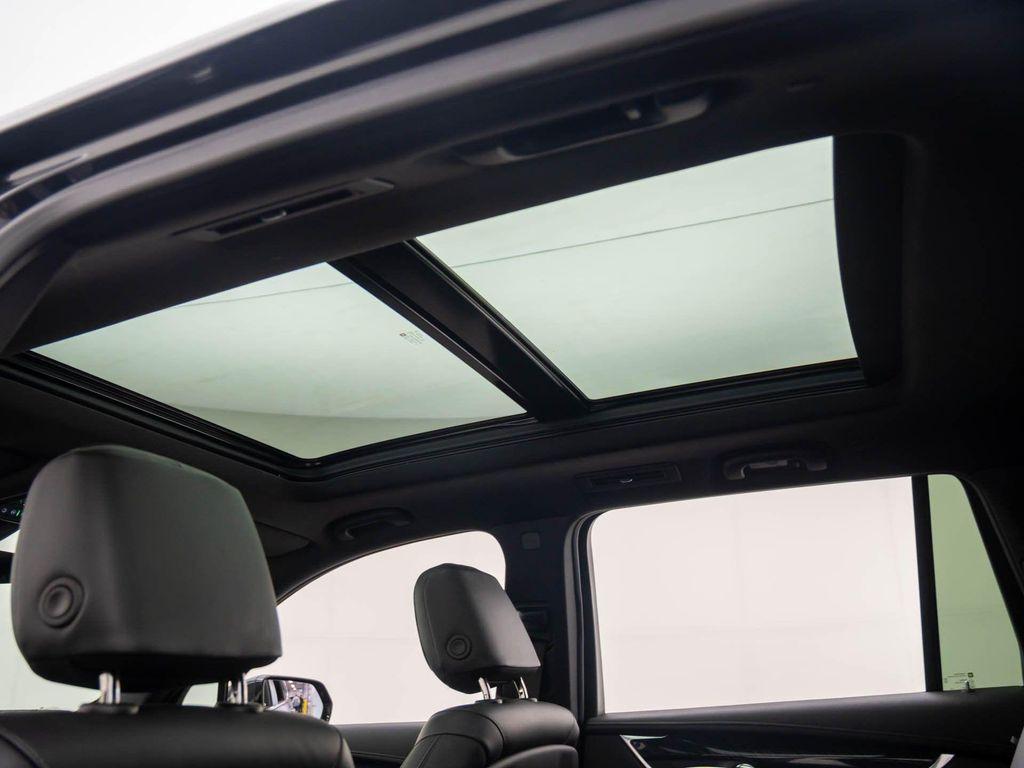 used 2022 Cadillac XT6 car, priced at $38,000