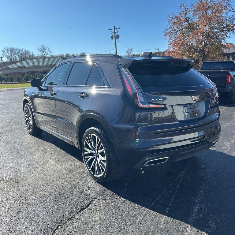 used 2024 Cadillac XT4 car, priced at $39,001
